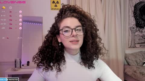 Snapshot of brookchills chatting on 12/04/24, 07:23 Brook Help me collect 100 reactions online show from 12/04/24, 07:23