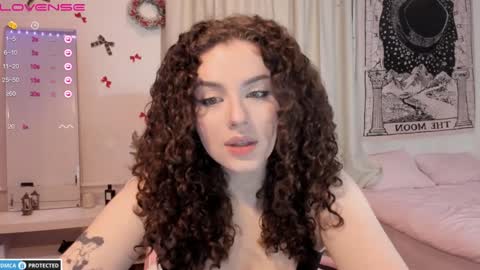 Snapshot of brookchills chatting on 01/05/25, 06:45 Brook Help me collect 100 reactions online show from 01/05/25, 06:45