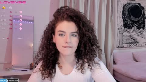 Snapshot of brookchills chatting on 01/22/25, 08:59 Brook Help me collect 100 reactions online show from 01/22/25, 08:59