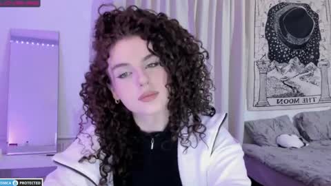 Snapshot of brookchills chatting on 02/12/25, 07:45 Brook Help me collect 100 reactions online show from 02/12/25, 07:45