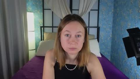 Snapshot of brooke_evans_ chatting on 10/17/25, 08:55 Brooke online show from 10/17/25, 08:55