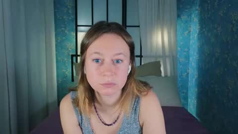 Snapshot of brooke_evans_ chatting on 11/13/25, 08:41 Brooke online show from 11/13/25, 08:41
