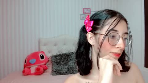 Snapshot of brooklove_doll chatting on 01/05/25, 11:12 Brook Loves online show from 01/05/25, 11:12
