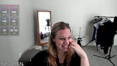Snapshot of brooklyn_shai chatting on 09/14/25, 10:20 Brooklyn online show from 09/14/25, 10:20
