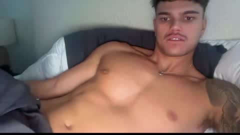 BrooklynTay online show from 04/22/26, 10:44