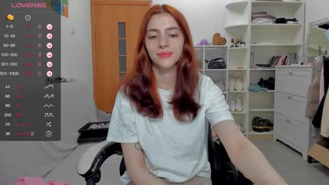 broosnica1 online show from 05/22/26, 09:26
