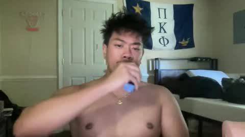 bronoslide online show from 04/18/26, 02:10