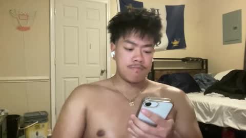 bronoslide online show from 04/23/26, 04:35