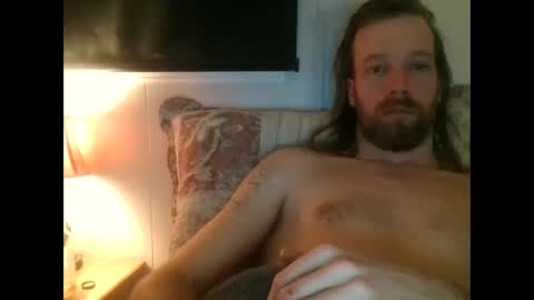 Snapshot of brossmcc chatting on 01/14/25, 05:40 brossmcc online show from 01/14/25, 05:40