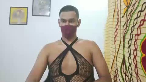 brownguy2505 online show from 10/19/25, 03:01