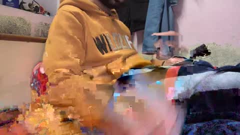 Snapshot of brownie_cake chatting on 01/26/25, 06:37 brownie_cake online show from 01/26/25, 06:37