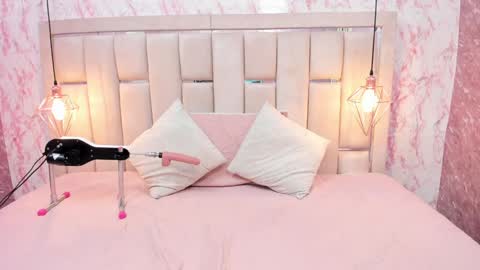 Sara  online show from 01/07/25, 10:30