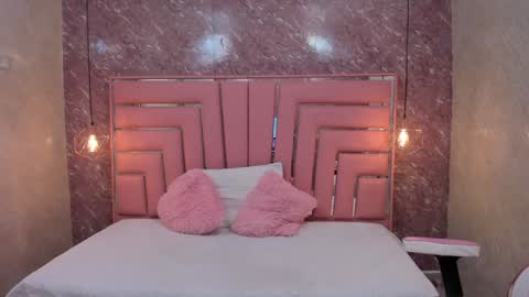 Sara  online show from 01/21/25, 11:55