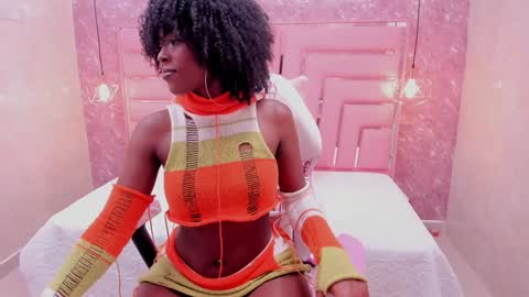 Sara  online show from 01/31/25, 09:05