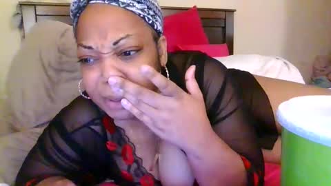 brownroundrenee online show from 02/19/26, 03:52