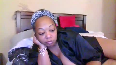 brownroundrenee online show from 04/06/26, 09:54