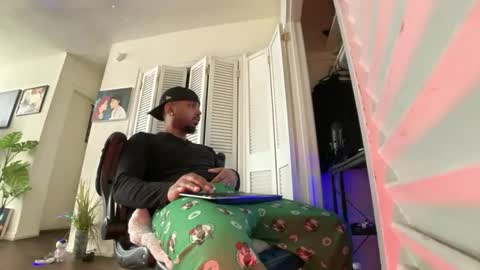 Brownskinshortyy online show from 04/03/26, 07:12