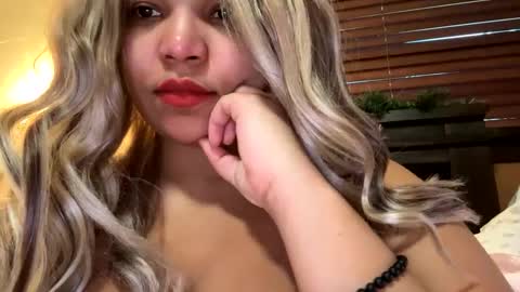 EtherealLilac online show from 01/02/25, 10:22