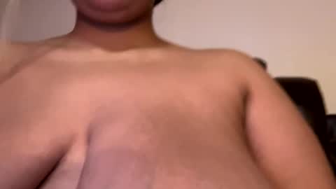 EtherealLilac online show from 02/12/25, 08:49