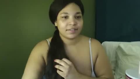 EtherealLilac online show from 11/30/25, 03:43