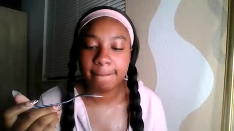 Brownsuagrcutie online show from 11/09/25, 03:05