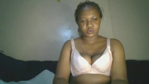 Snapshot of browny_kinky chatting on 06/28/26, 09:32 pitch online show from 06/28/26, 09:32