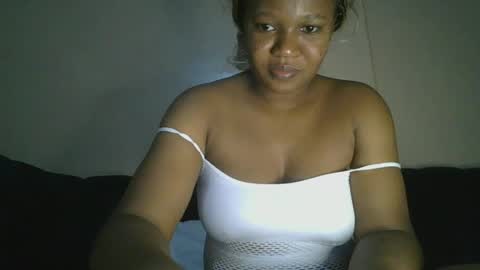 Snapshot of browny_kinky chatting on 06/29/26, 10:10 pitch online show from 06/29/26, 10:10