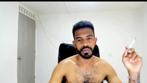 bruce_1111 online show from 04/17/26, 05:27