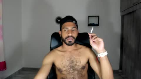 bruce_1111 online show from 06/11/26, 10:30