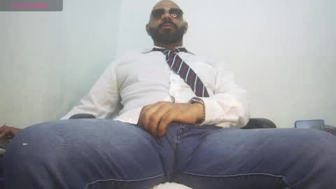 Snapshot of bruce_bigg chatting on 05/04/26, 12:39 Bruce online show from 05/04/26, 12:39