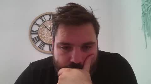 Bruce Wayne online show from 10/20/25, 08:26