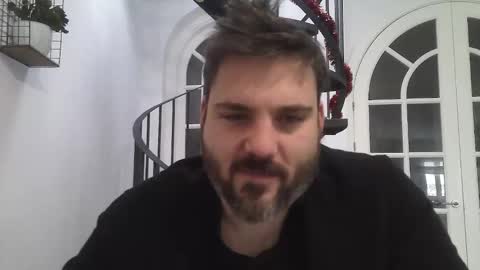 Bruce Wayne online show from 12/05/25, 09:29