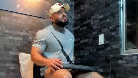 brucedallas online show from 04/24/26, 03:31