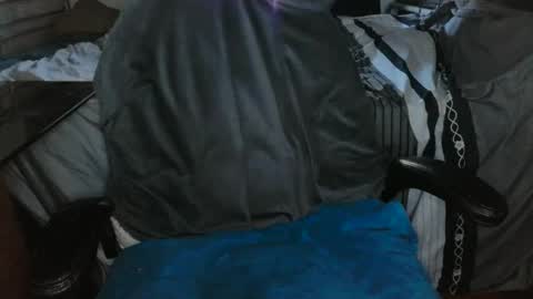 Bruce online show from 09/08/25, 06:51