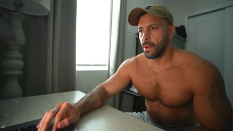 onlyfans BRUCESTRYKER online show from 04/04/26, 09:12