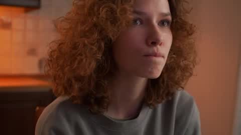 Tess online show from 04/18/26, 09:04