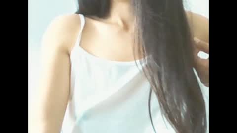 brunela online show from 04/23/26, 08:13