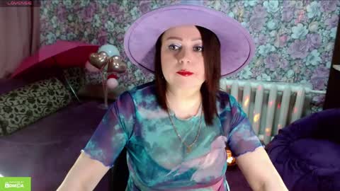 Snapshot of brunette7786 chatting on 04/20/26, 06:53 Julia online show from 04/20/26, 06:53