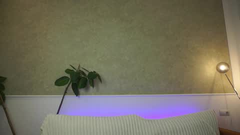 Snapshot of brunette_babee chatting on 06/02/26, 04:53 brunette_babee online show from 06/02/26, 04:53