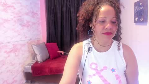 Snapshot of brunette_sasha chatting on 12/06/24, 02:17 Sasha Brunette online show from 12/06/24, 02:17