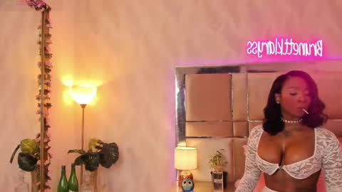 Brenda online show from 02/06/26, 08:07