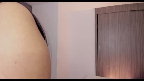 Snapshot of brunnahart chatting on 01/04/25, 12:48 online show from 01/04/25, 12:48