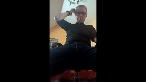 bruno5629 online show from 04/21/26, 12:11