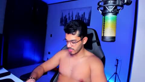 Bruno online show from 01/12/25, 05:03