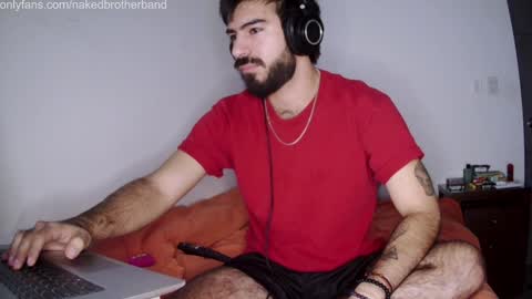 Snapshot of brunobaibe chatting on 02/04/25, 02:21 brunobaibe online show from 02/04/25, 02:21