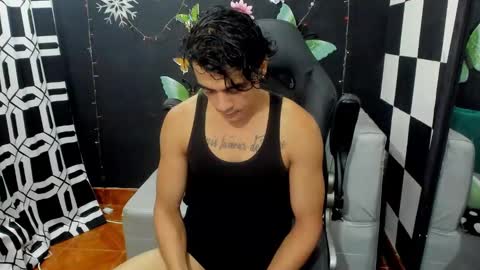 Snapshot of brunocuttie94 chatting on 03/01/25, 04:22 Join my fan club here 150 tokens a month online show from 03/01/25, 04:22