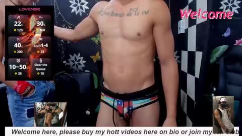 Snapshot of brunocuttie94 chatting on 10/25/25, 04:35 Join my fan club here 150 tokens a month online show from 10/25/25, 04:35