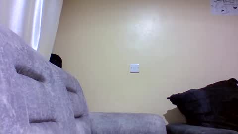 Snapshot of brusedarling chatting on 03/02/25, 12:01 brucedarling online show from 03/02/25, 12:01