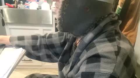 Snapshot of brushsquach chatting on 11/16/25, 07:52 Steve... aka SkinnieDippin aka TimberTramp online show from 11/16/25, 07:52