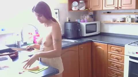 brutecia online show from 09/14/25, 08:24